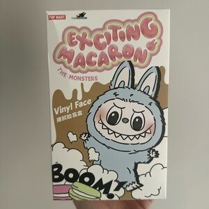 Labubu Exciting Macarons Sea Salt